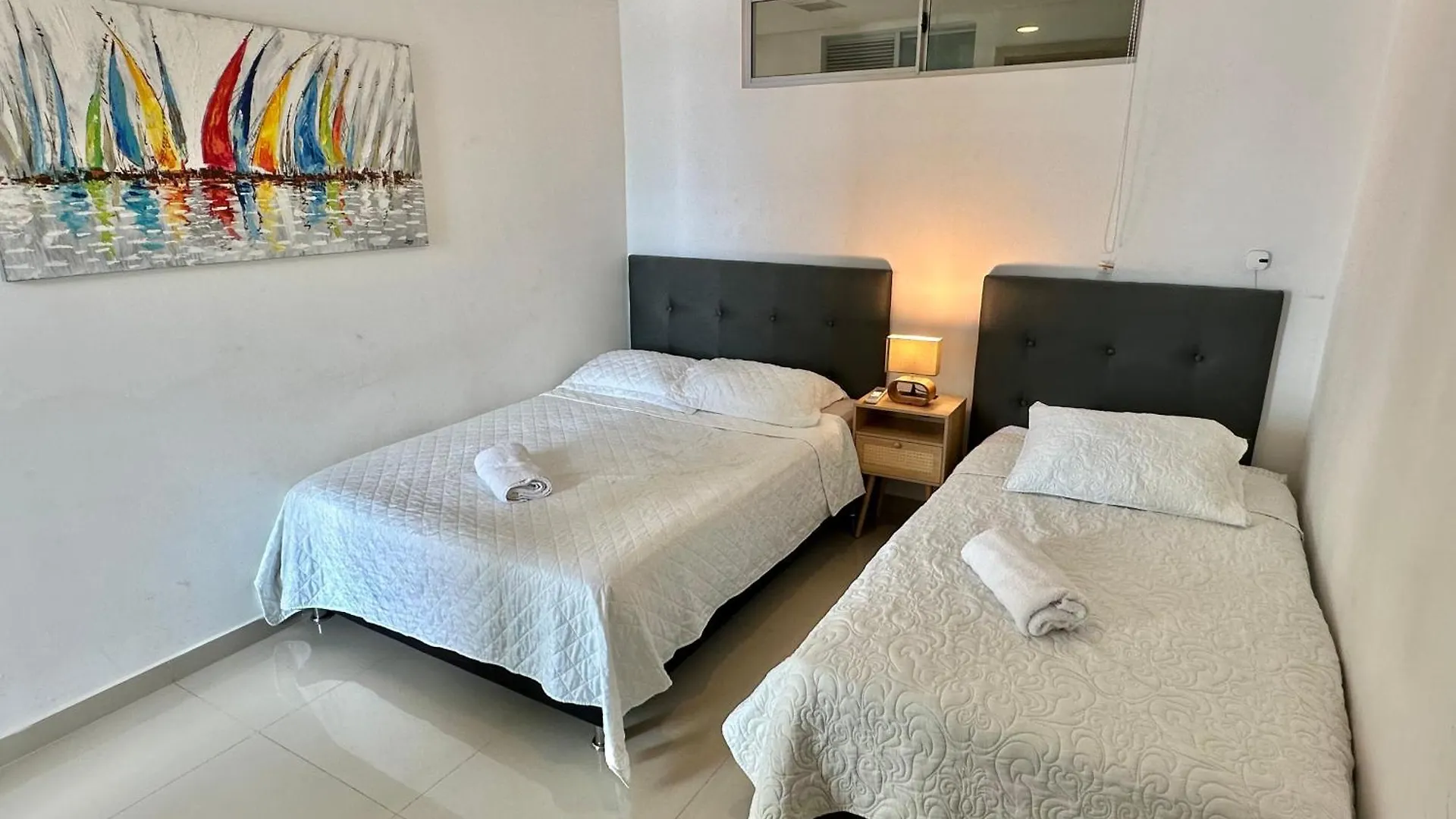 New Apartments With Great Sunsets Near Historic Center And Beach Cartagena コロンビア