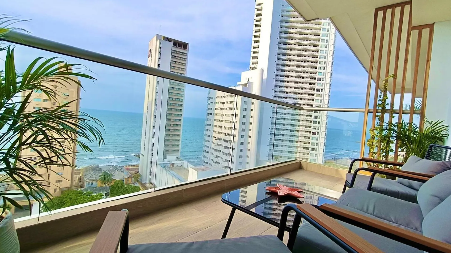 New Apartments With Great Sunsets Near Historic Center And Beach Cartagena