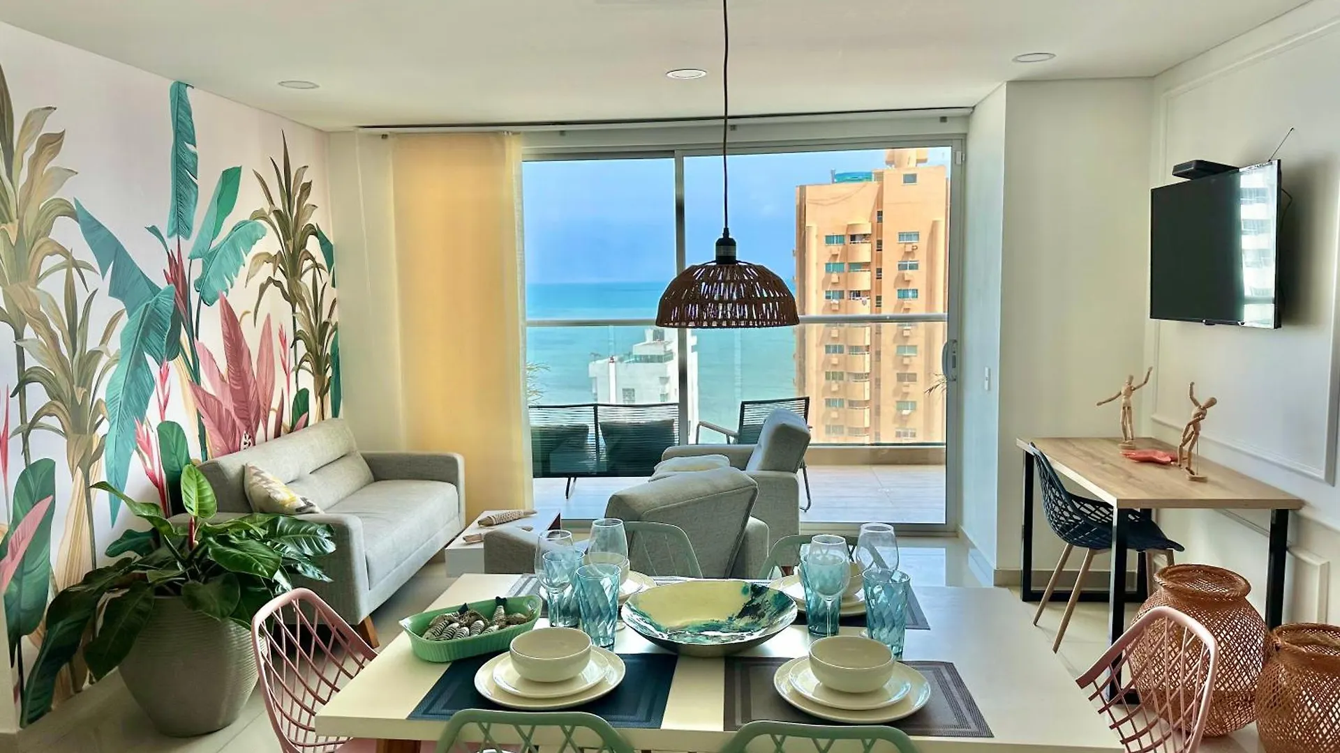 New Apartments With Great Sunsets Near Historic Center And Beach Cartagena